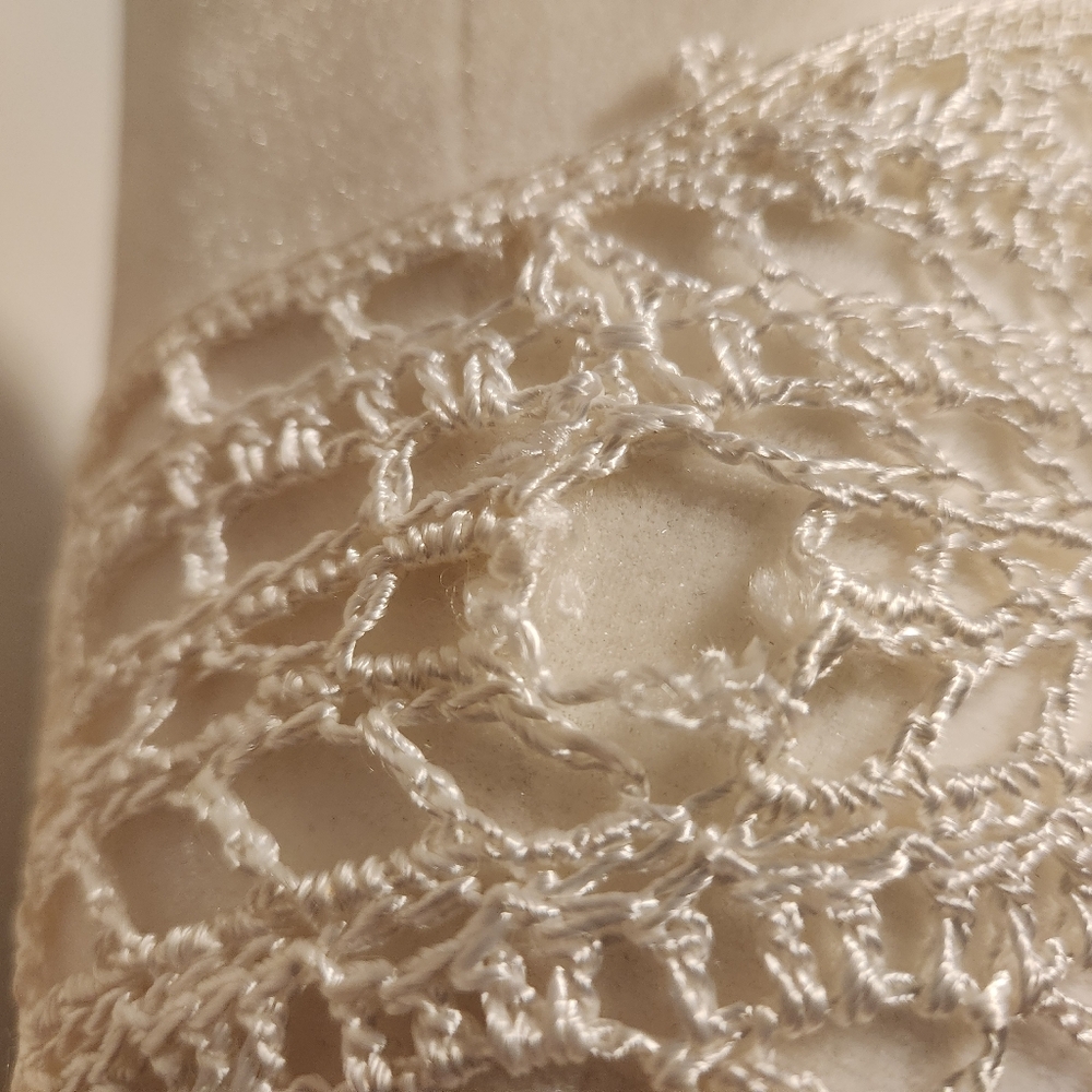 Vintage White House Black Market Medium M White Crochet Knit Tunic Top Coverup - Picture 9 of 12